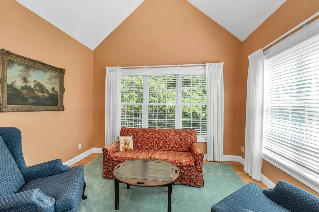 7 Woodside Drive Stratham NH 03885