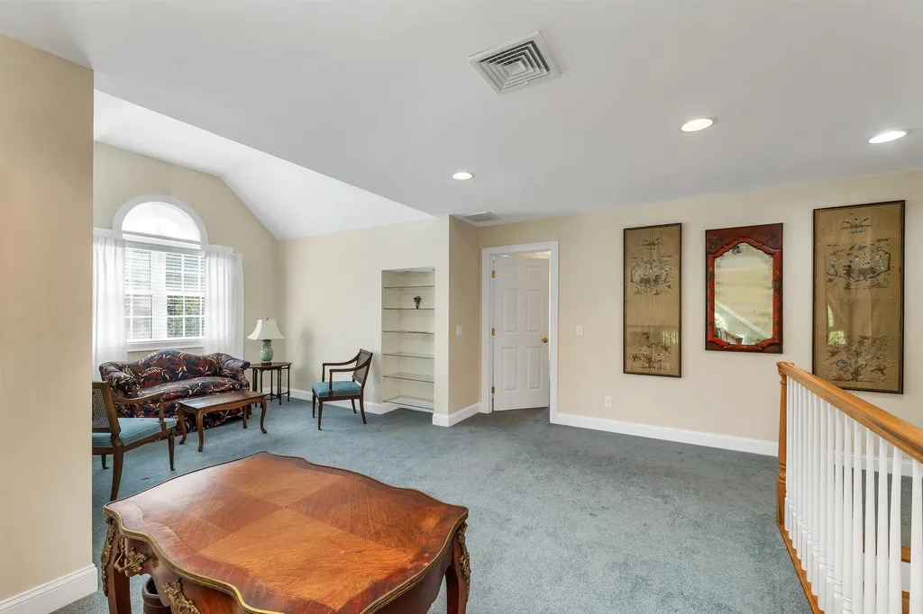 7 Woodside Drive Stratham NH 03885