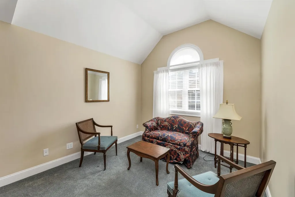 7 Woodside Drive Stratham NH 03885
