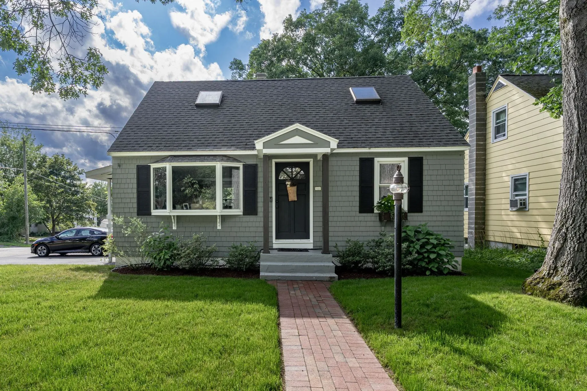 182 Whitney Avenue Manchester NH 03104