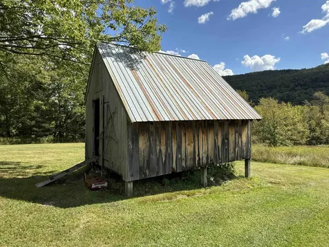 2385 North Fayston Road Fayston VT 05660