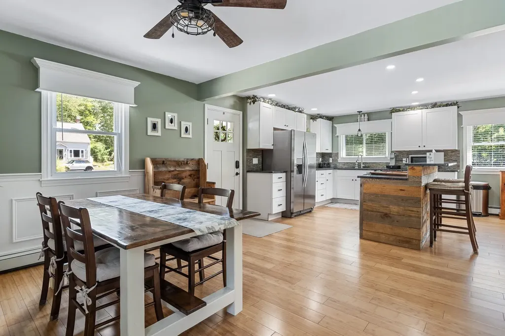 108 Farmer Road Hooksett NH 03106