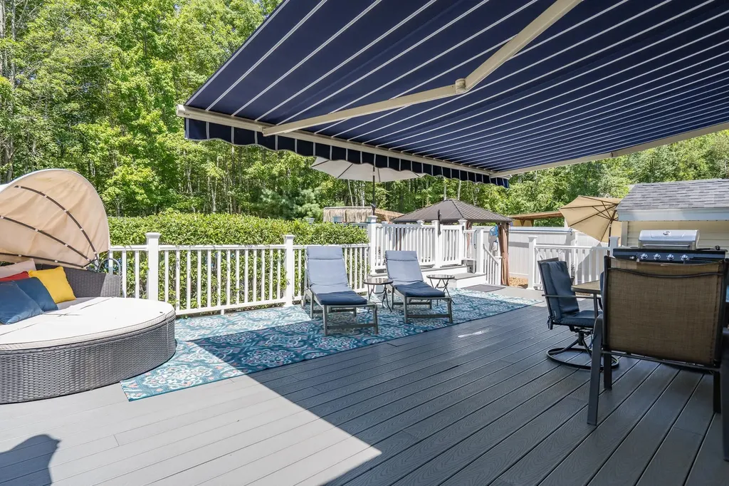 108 Farmer Road Hooksett NH 03106