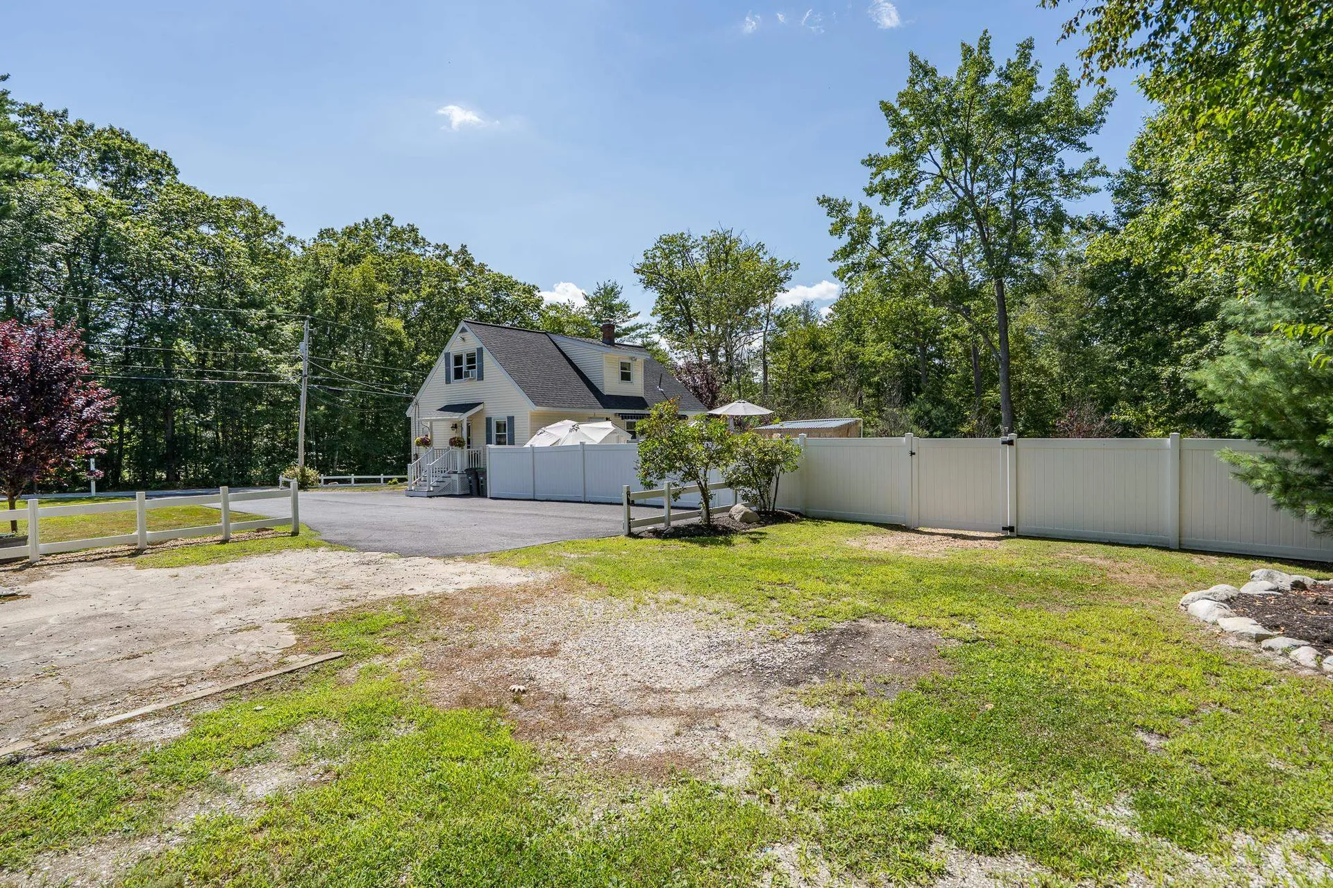 108 Farmer Road Hooksett NH 03106