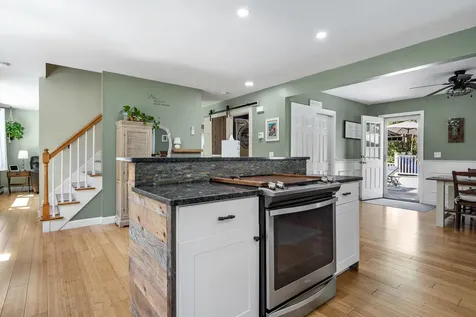 108 Farmer Road Hooksett NH 03106
