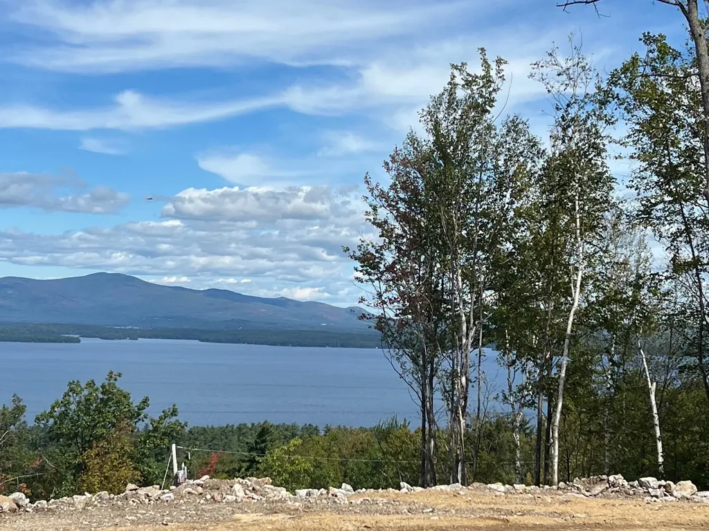 90 Briarcliff Road Gilford NH 03249