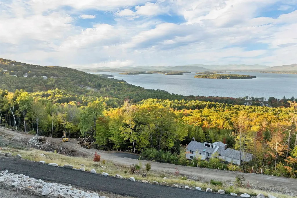 90 Briarcliff Road Gilford NH 03249