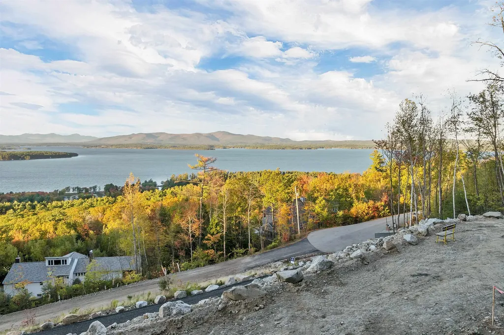 90 Briarcliff Road Gilford NH 03249