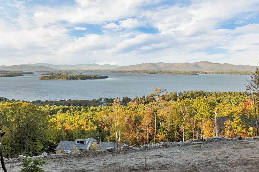 90 Briarcliff Road Gilford NH 03249