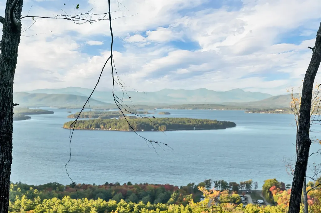 90 Briarcliff Road Gilford NH 03249