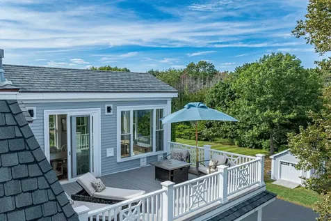 11 Atlantic Avenue North Hampton NH 03862