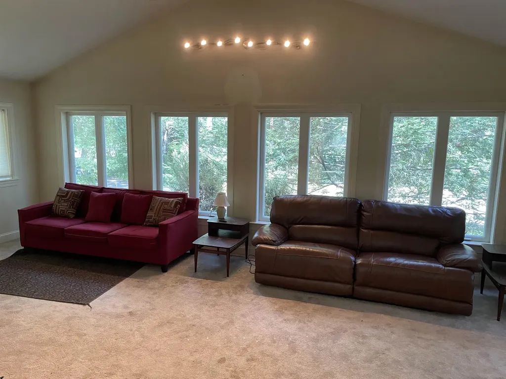 134 Concord Road Lee NH 03861