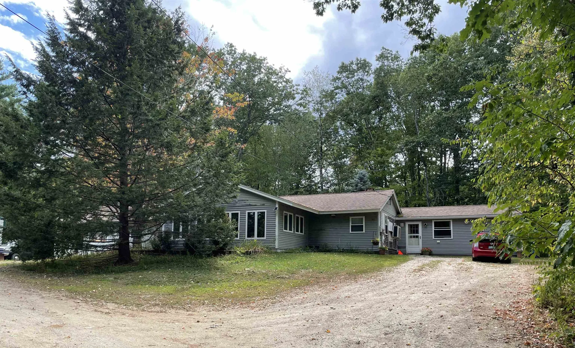 134 Concord Road Lee NH 03861
