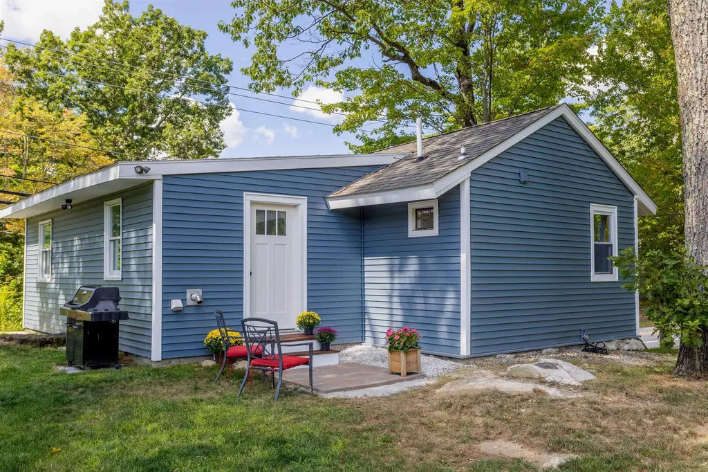 303 Route 13 Brookline NH 03033