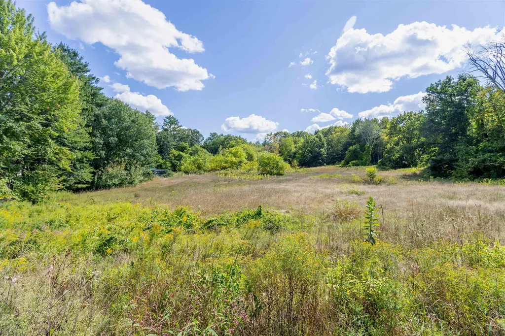 303 Route 13 Brookline NH 03033