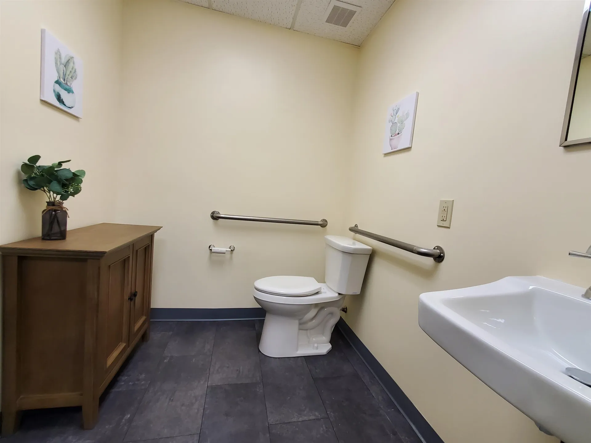 1 Elm Street Nashua NH 03060