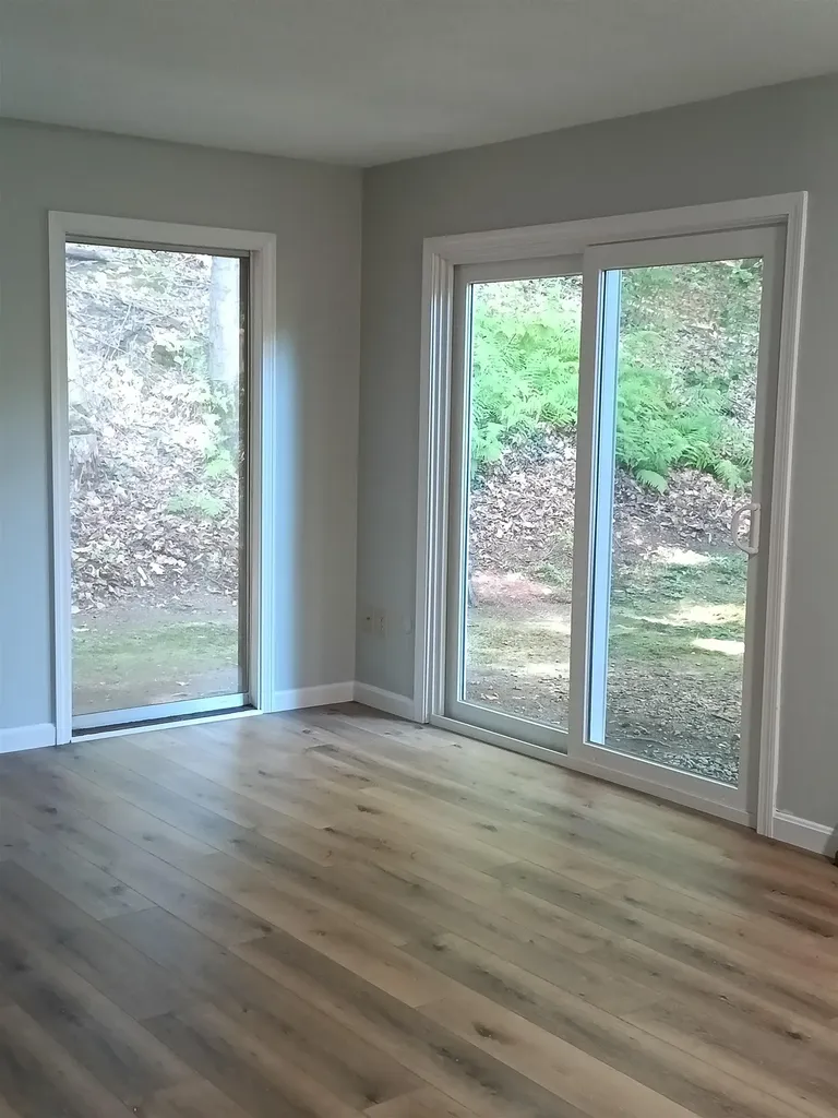 59 Brookside Drive Brattleboro VT 05301
