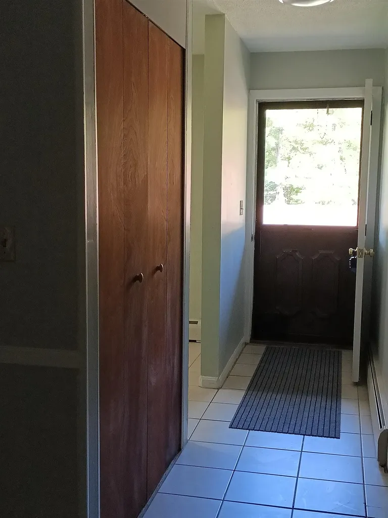 59 Brookside Drive Brattleboro VT 05301