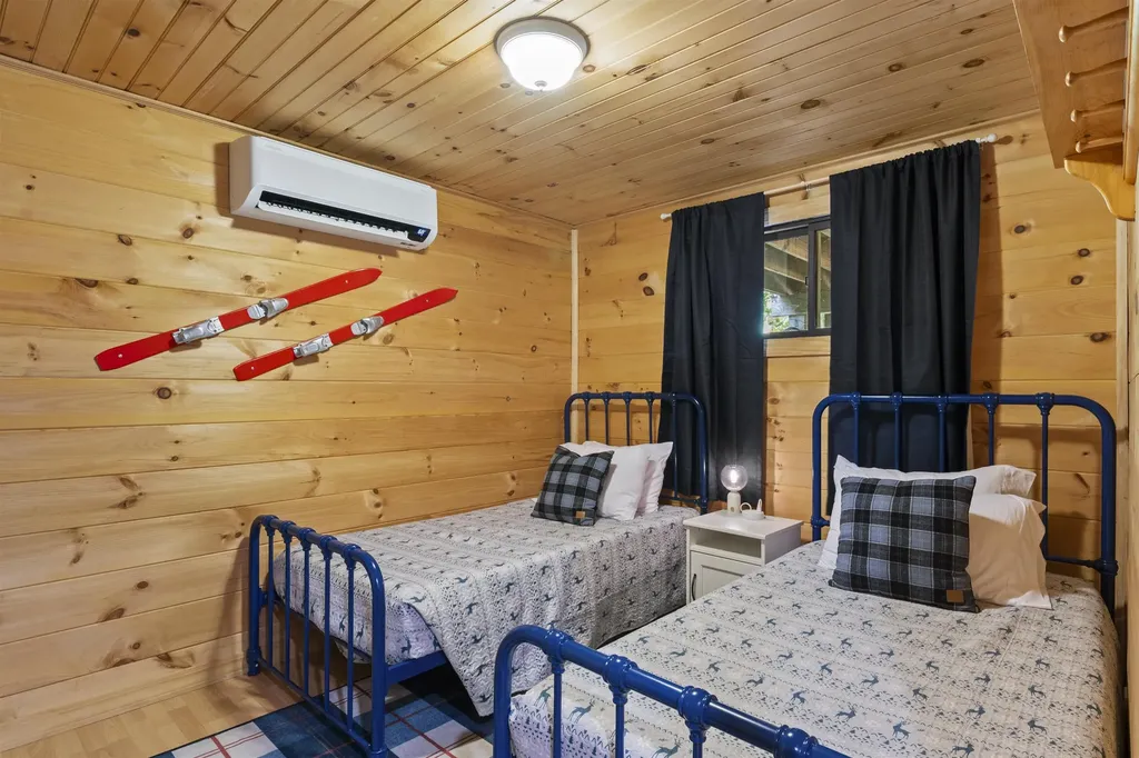 33 Chandler Mountain Road Bartlett NH 03812