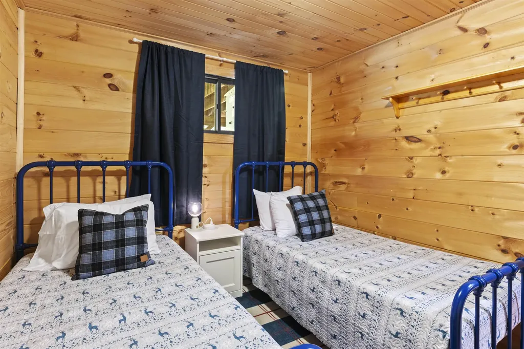 33 Chandler Mountain Road Bartlett NH 03812