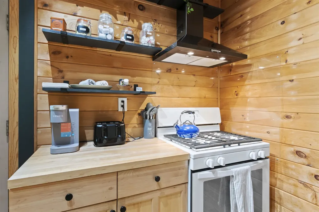 33 Chandler Mountain Road Bartlett NH 03812