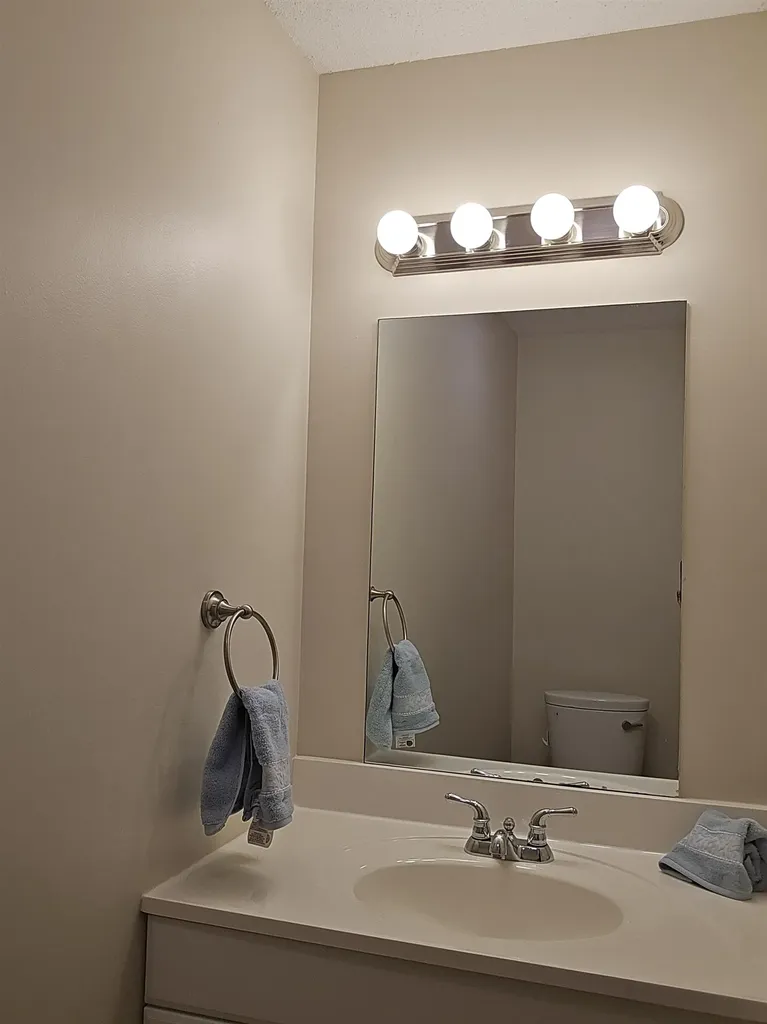 57 Hayes Avenue South Burlington VT 05403