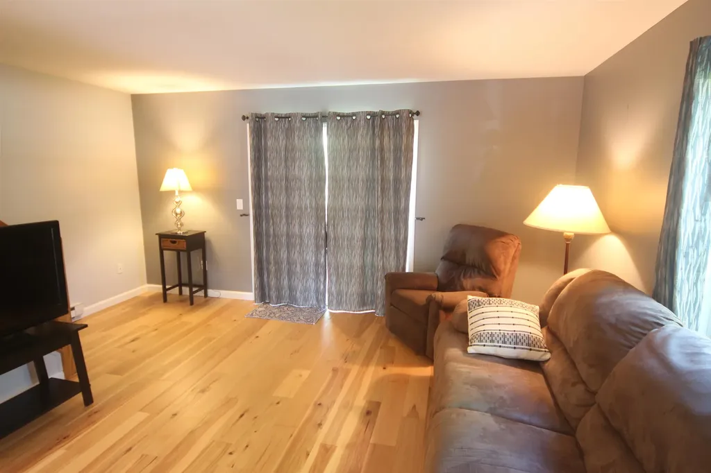 57 Hayes Avenue South Burlington VT 05403