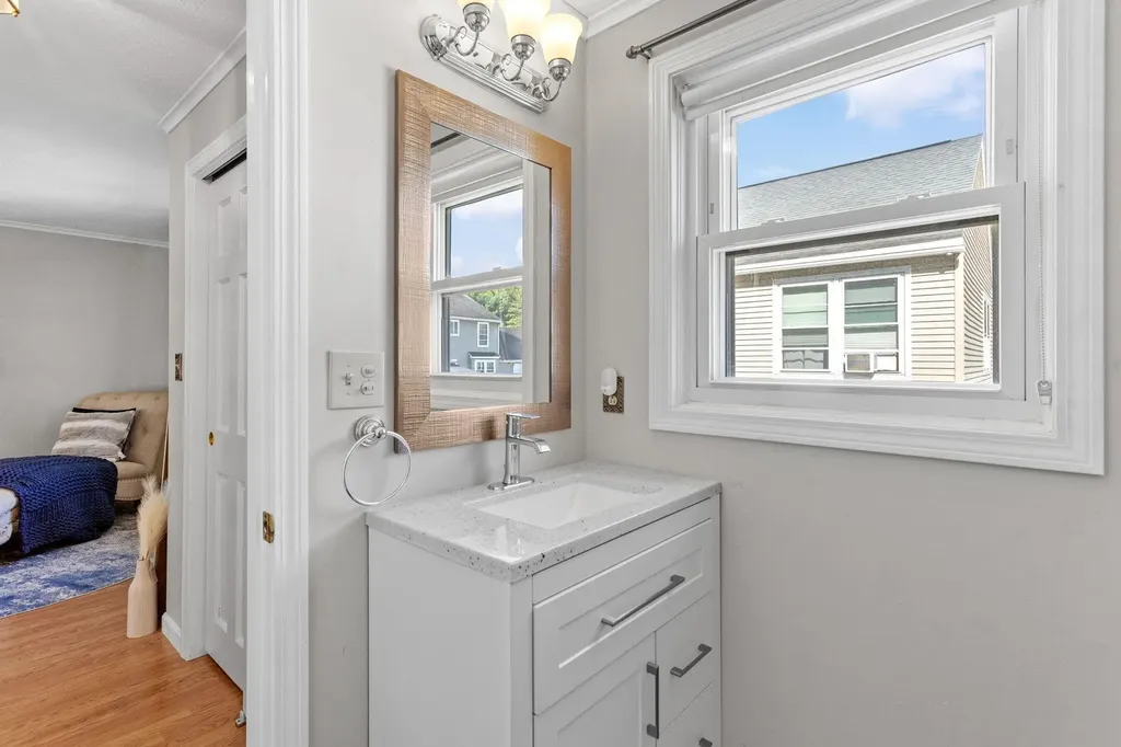 26 Old Orchard Way Manchester NH 03103