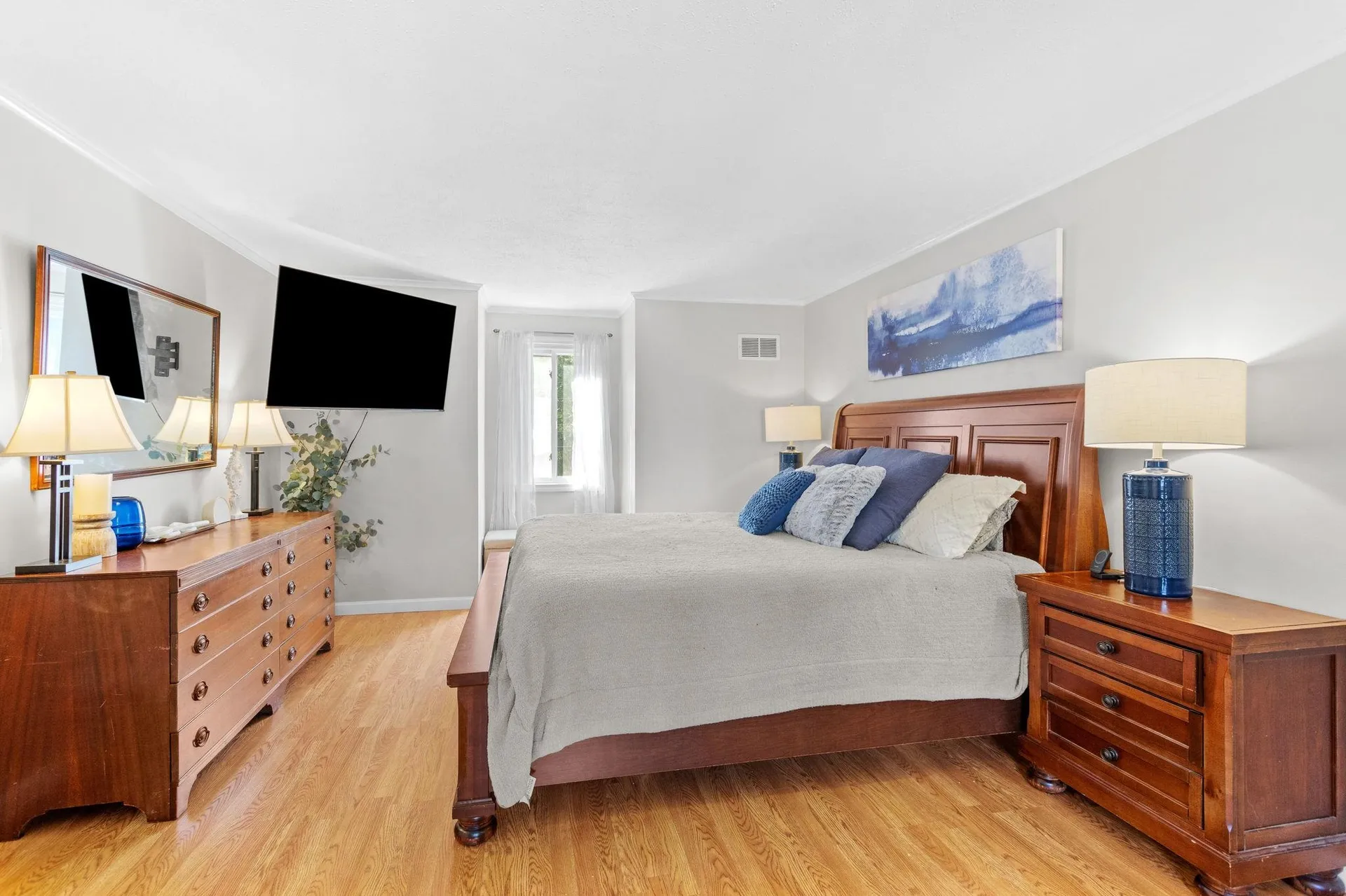 26 Old Orchard Way Manchester NH 03103