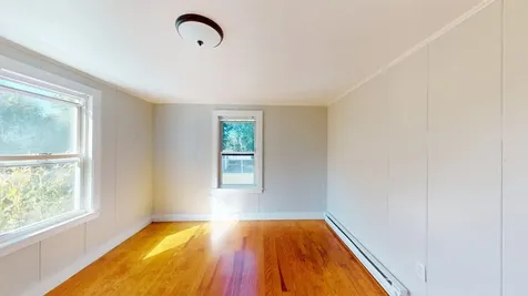 4 Haines Street Nashua NH 03060