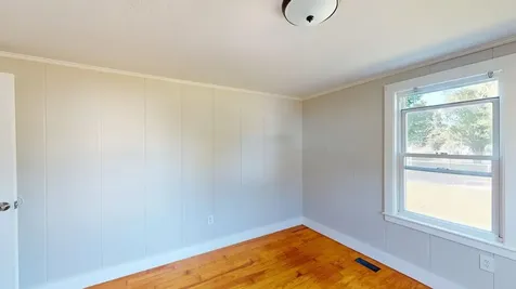 4 Haines Street Nashua NH 03060