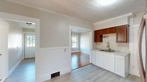 4 Haines Street Nashua NH 03060