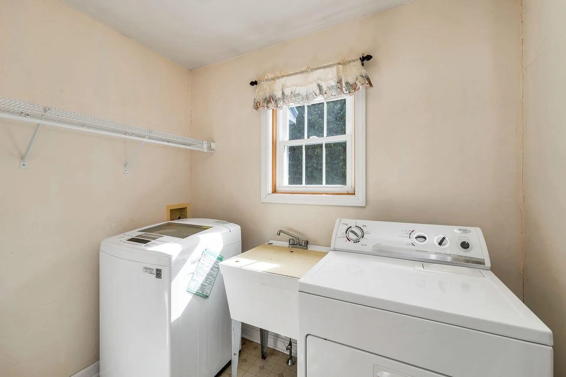 1 Old Salt Drive Seabrook NH 03874