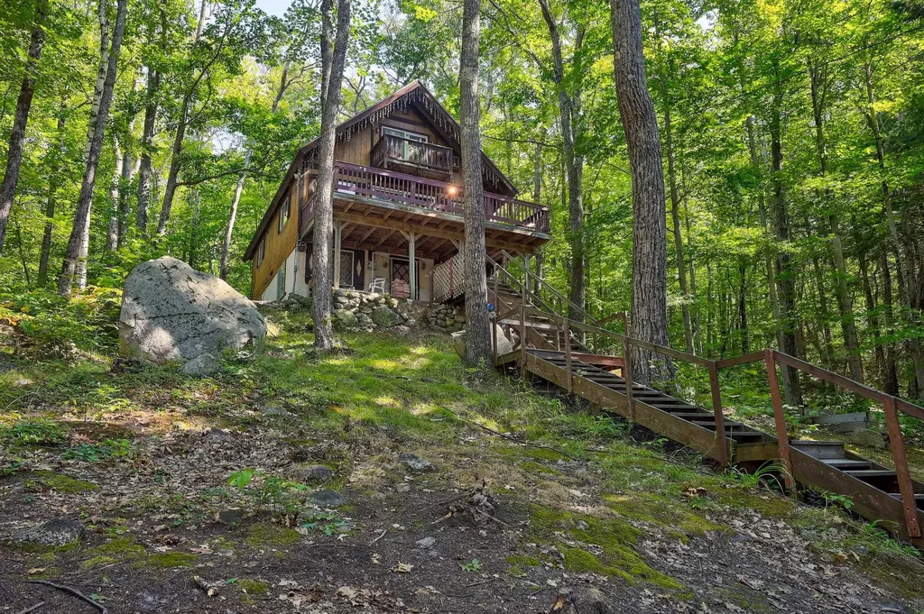 23 Huttwil Drive Madison NH 03849