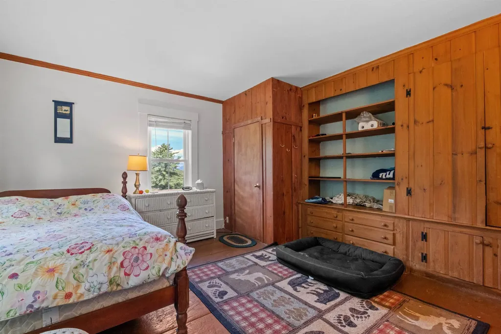 5 Ferry Road Moultonborough NH 03254