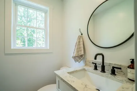 4 Hastings Drive Hampstead NH 03841