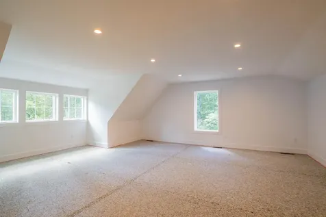 4 Hastings Drive Hampstead NH 03841