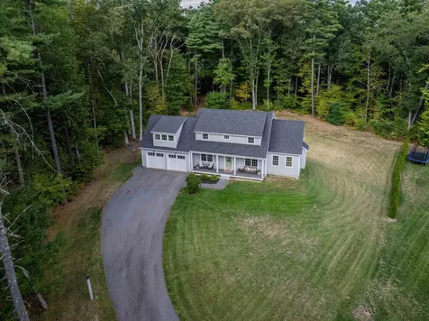 4 Hastings Drive Hampstead NH 03841