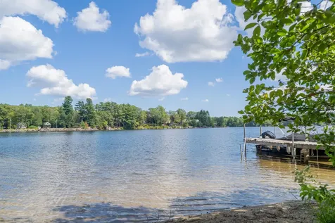 4 Hastings Drive Hampstead NH 03841