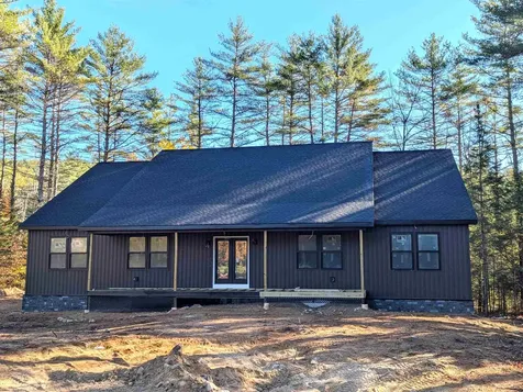 330 Benjamin Wentworth Drive Tamworth NH 03817