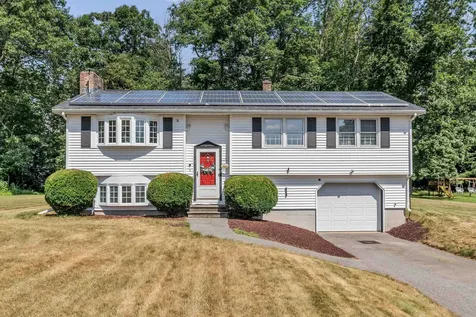 4 Quaker Street Newton NH 03858