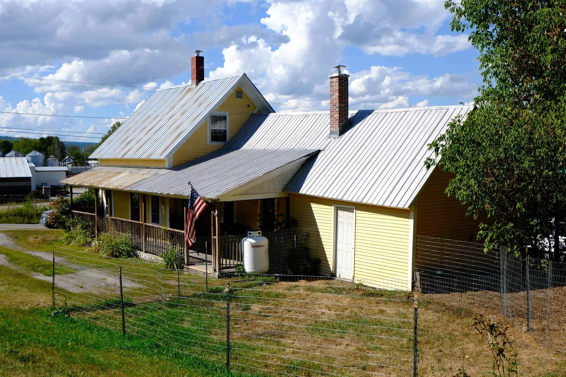 90 East Street Lyndon VT 05851