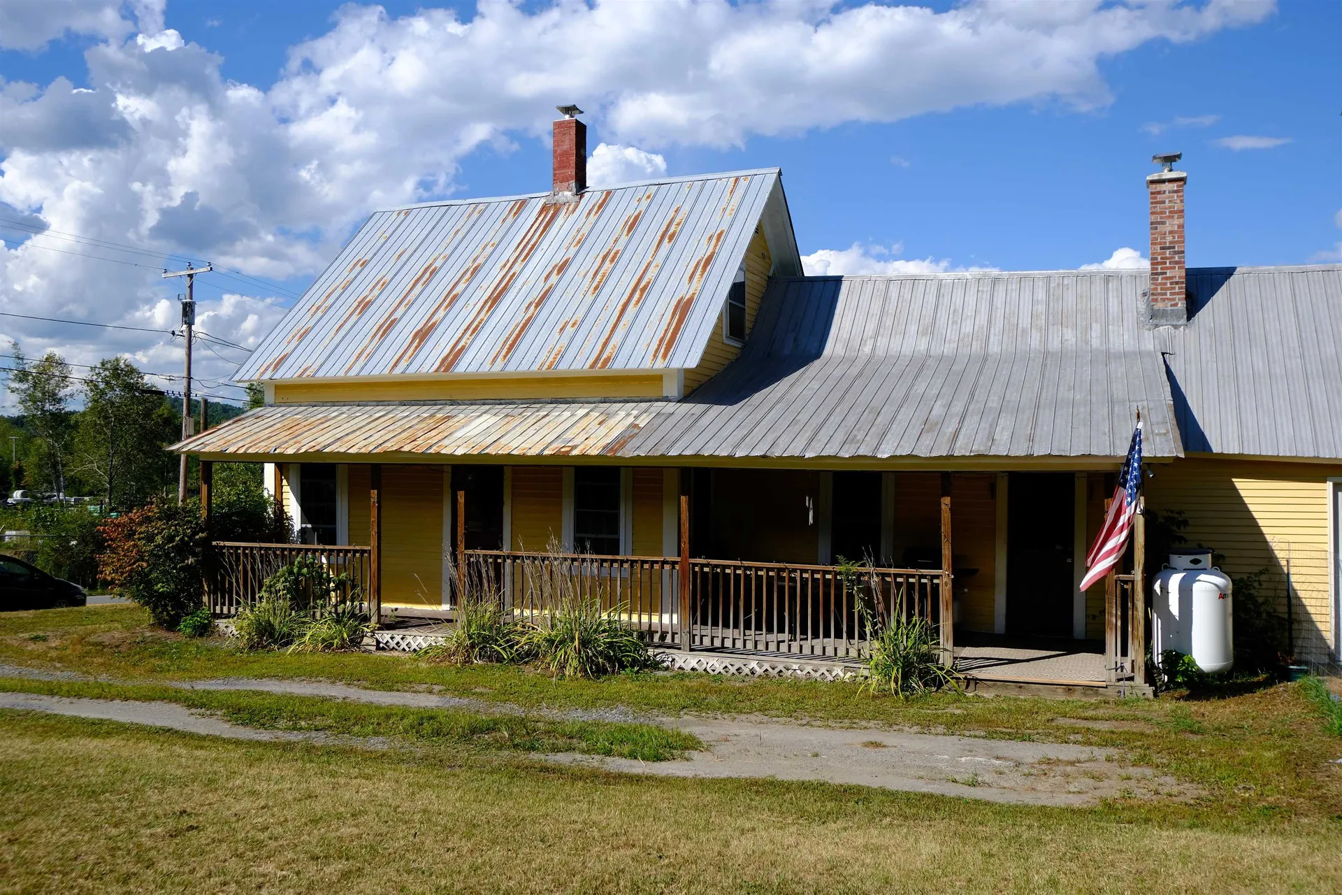 90 East Street Lyndon VT 05851