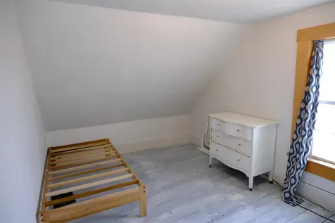 90 East Street Lyndon VT 05851