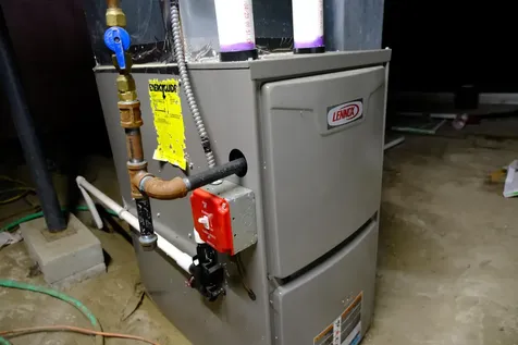 90 East Street Lyndon VT 05851