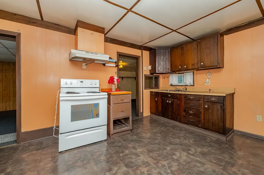 5 Washburn Court Somersworth NH 03878