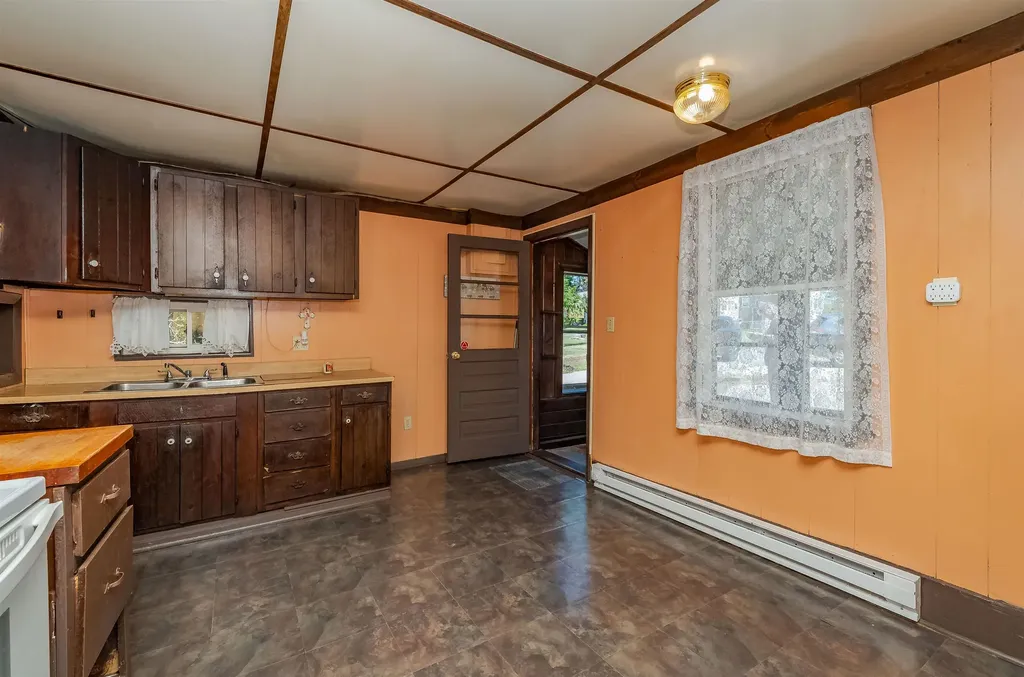 5 Washburn Court Somersworth NH 03878