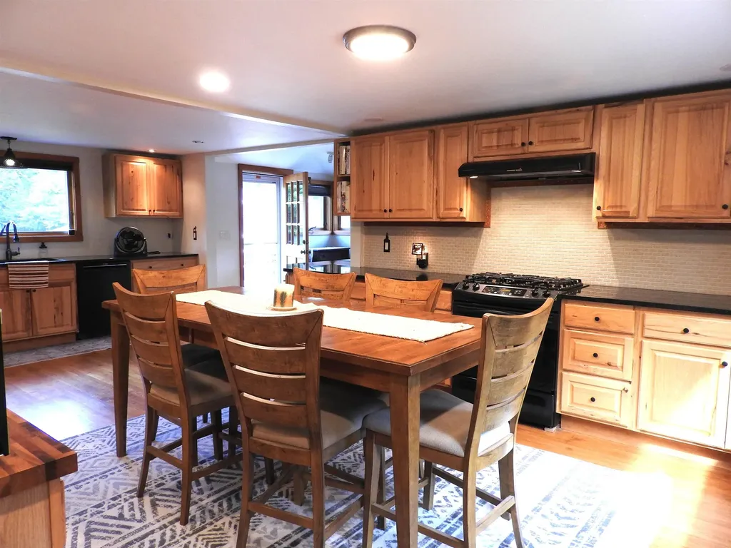 124 Bog Road Concord NH 03303