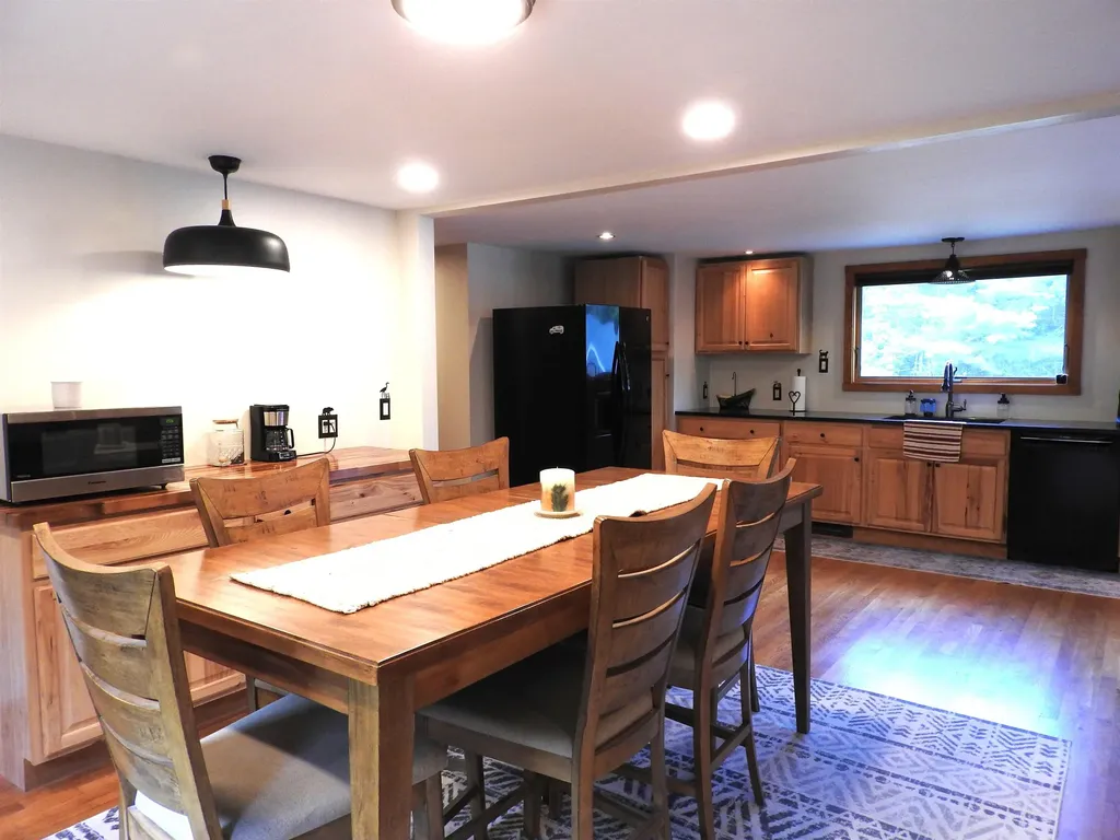 124 Bog Road Concord NH 03303