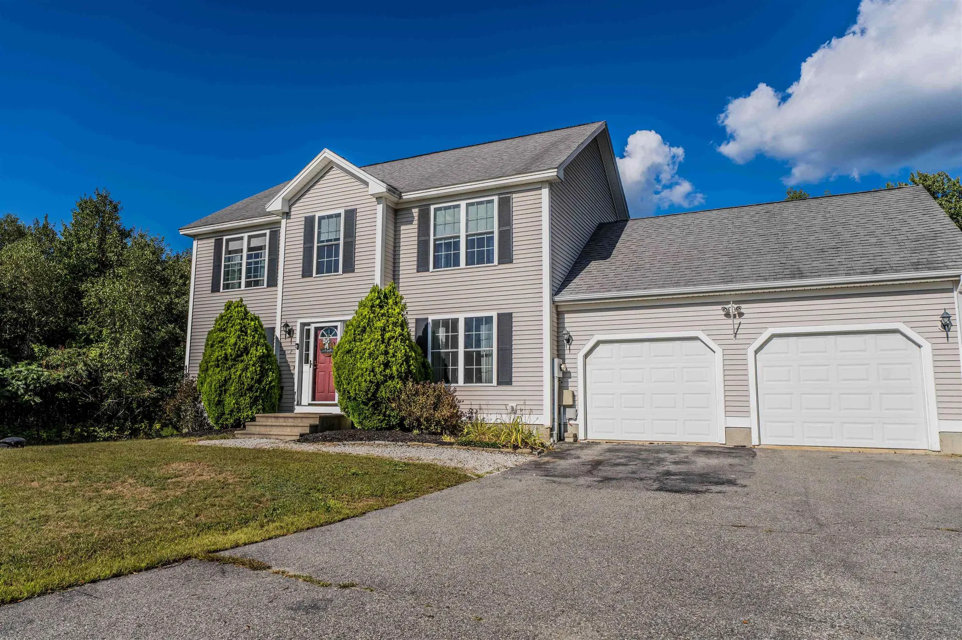 212 Deerfield Road Allenstown NH 03275